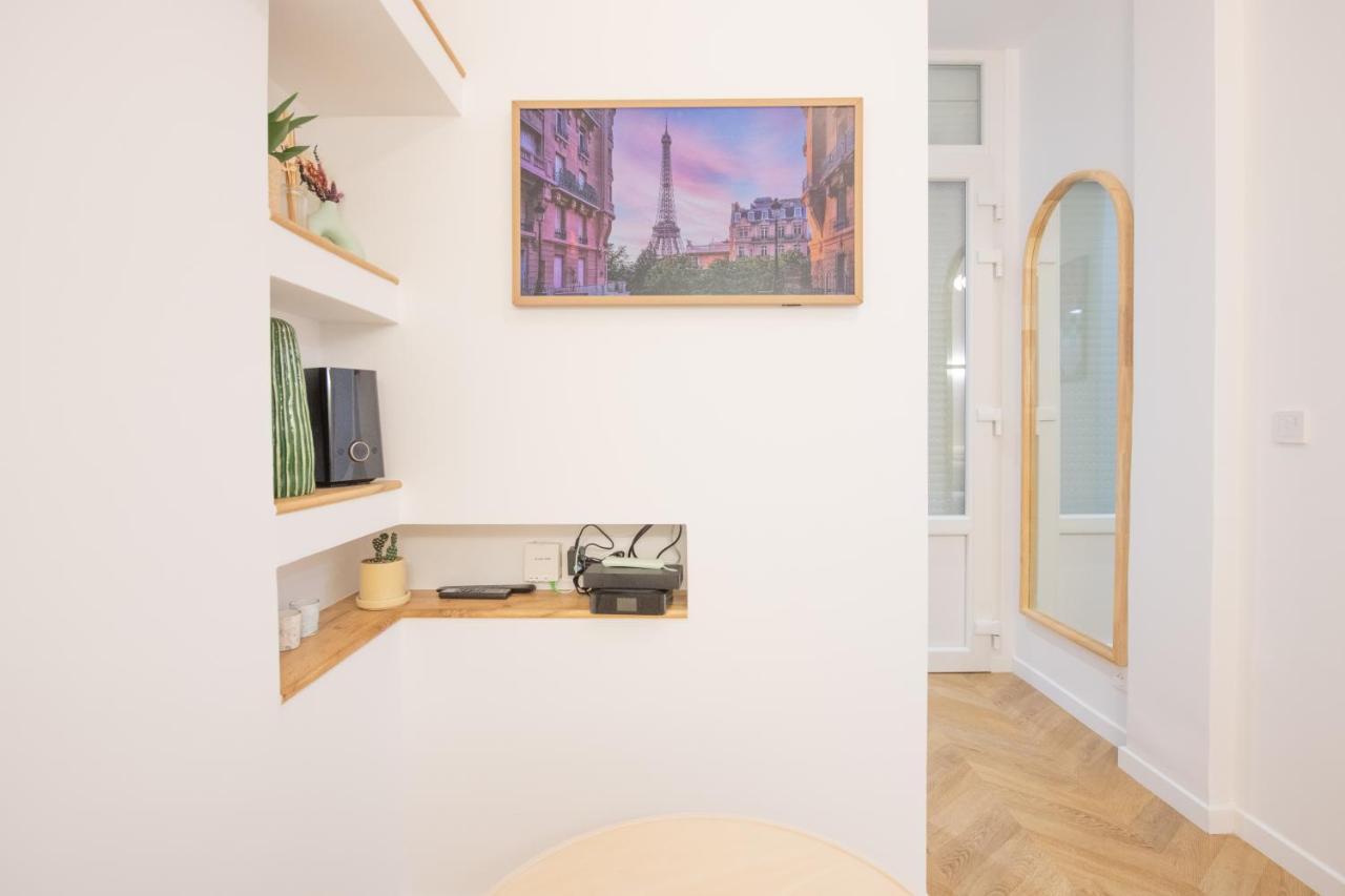 Studio_ Champs-elysees Appartement *